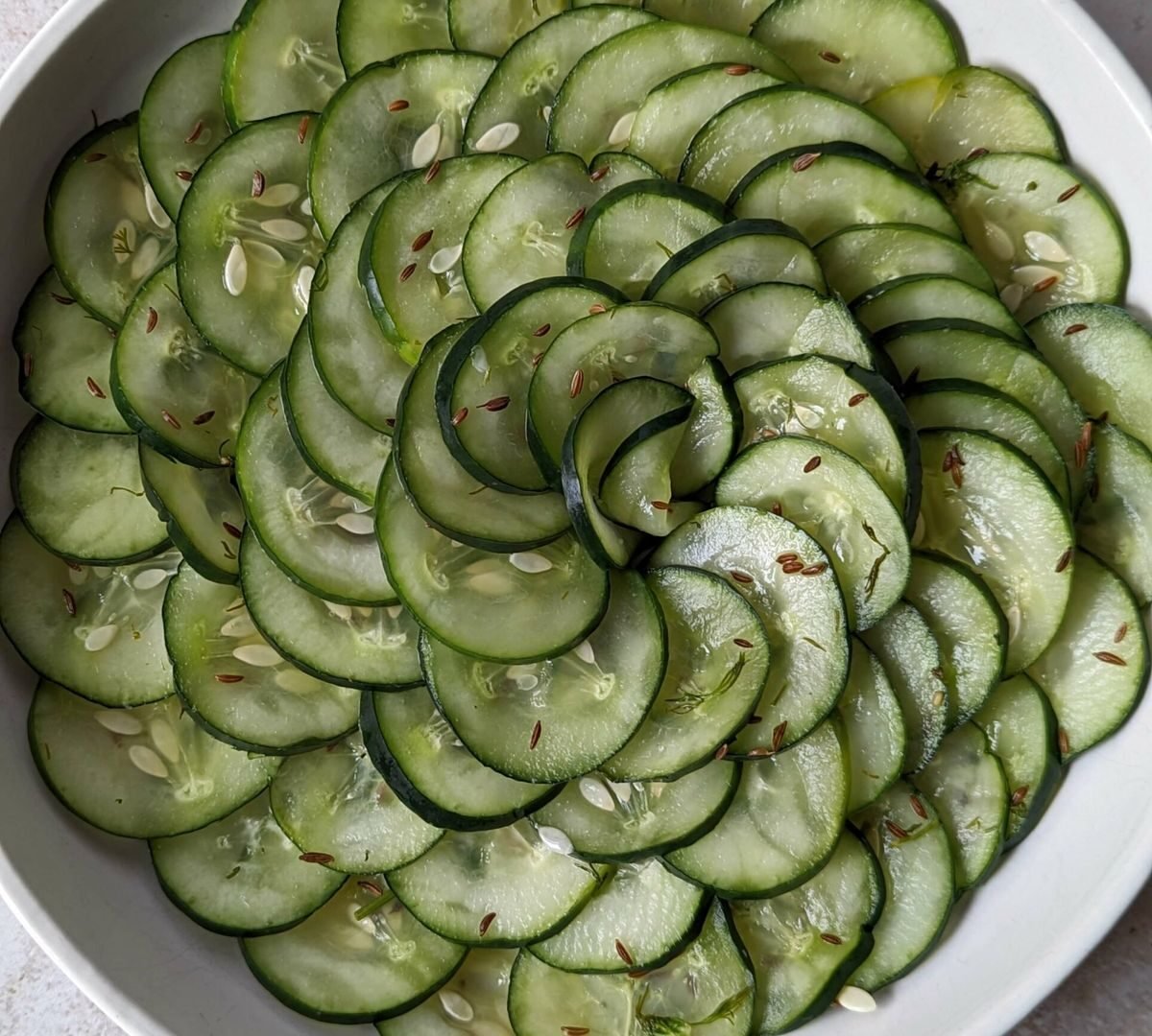 Classic Hungarian Cucumber Salad (Uborkasaláta) 685faf7c79e3cc73fb2447878ab527d7