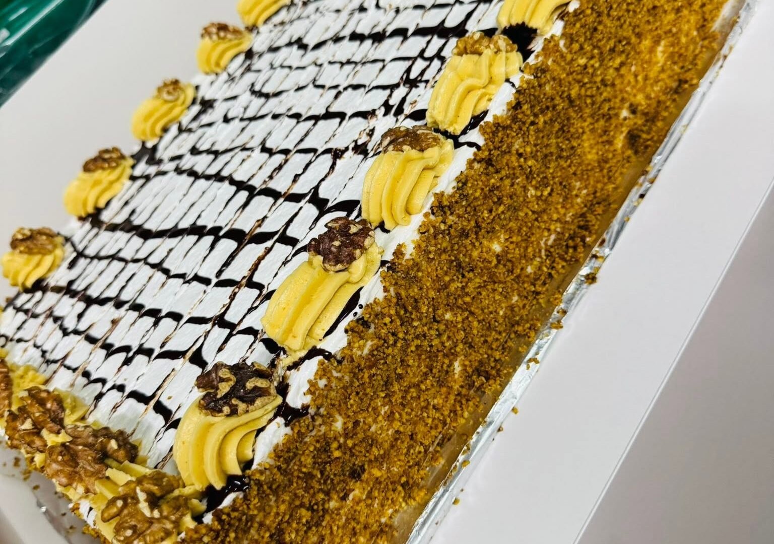 Eszterházy Torta: Hungary’s Elegant Walnut and Buttercream Masterpiece 586623980_1418997233407212_4316440653376173756_n